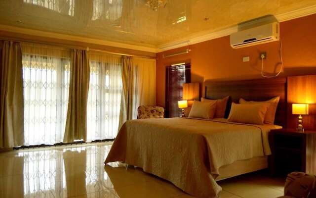 Cliffords Lodge & Spa