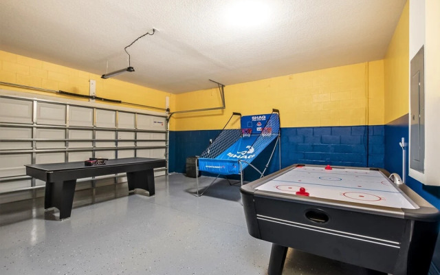 Oakbrone Avenue Villa Solterra 3