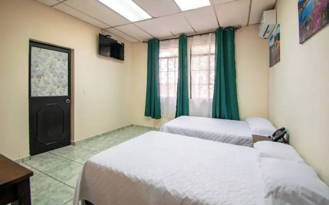 Lorenzo Hotel