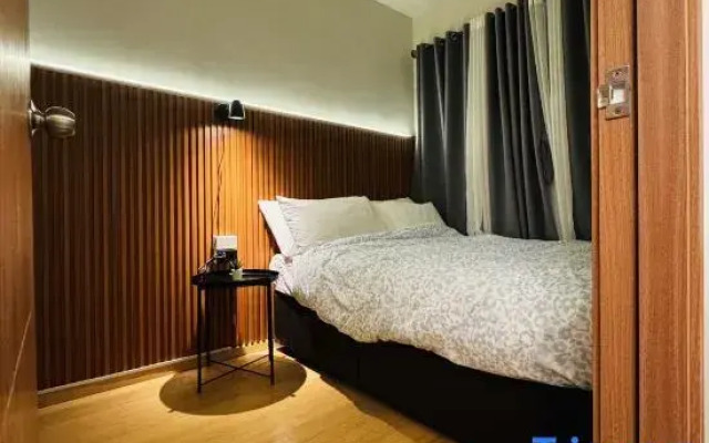 Solana Staycation Suites at Shore 3 Residence