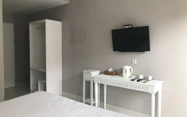 Sinom Borobudur Hotel
