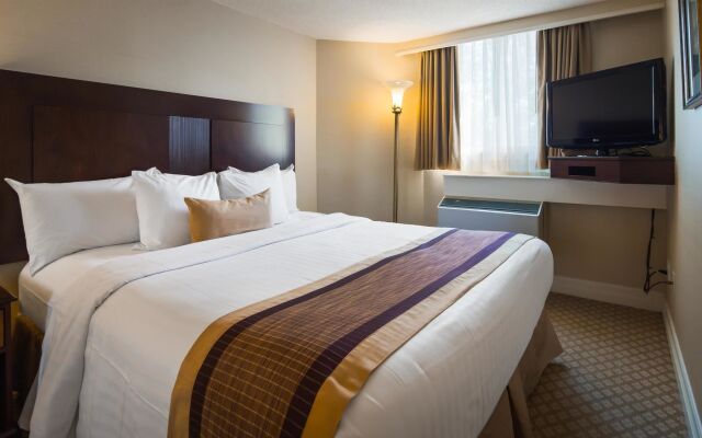 Best Western Plus Victoria Park Suites