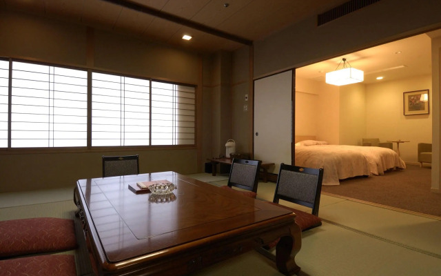 Yuga Onsen Hotel Santoka