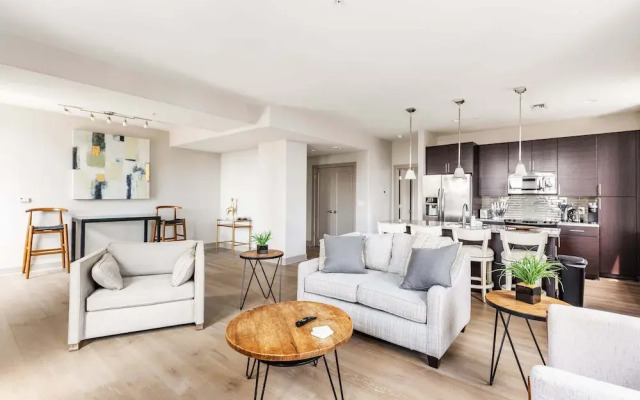 Distinguished Apartment Rooftop Deck