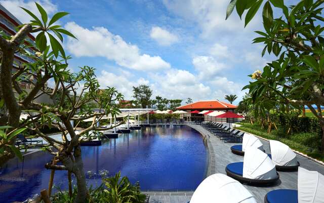 Hilton Okinawa Chatan Resort