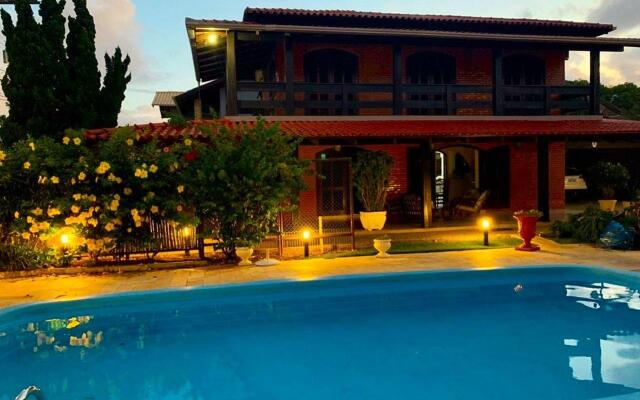 Casa com Piscina em Penha - Beto Carrero