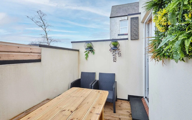 Host Stay Salt Rock Retreat