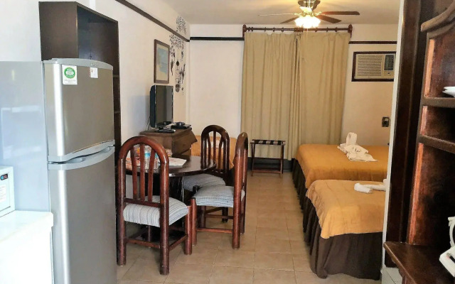 Suites Fenicia - Adults Only