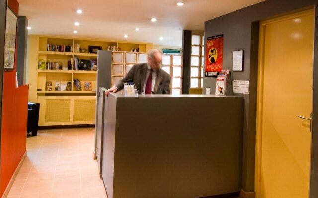 Trendy Canette Hotel