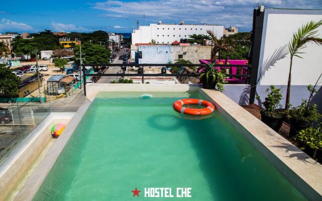 Che Playa Hostel & Bar