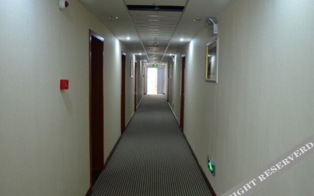 Dushi 118 Hotel Linyi Yitang Gezhuang