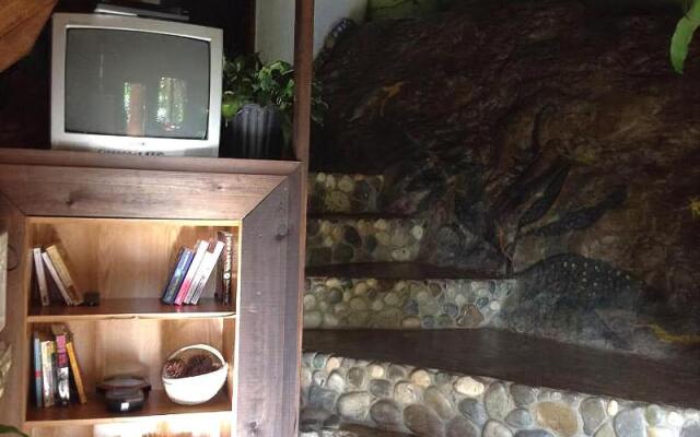 RafJam Bed & Breakfast