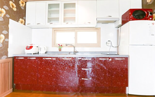 Uljin Sand Beach Pension