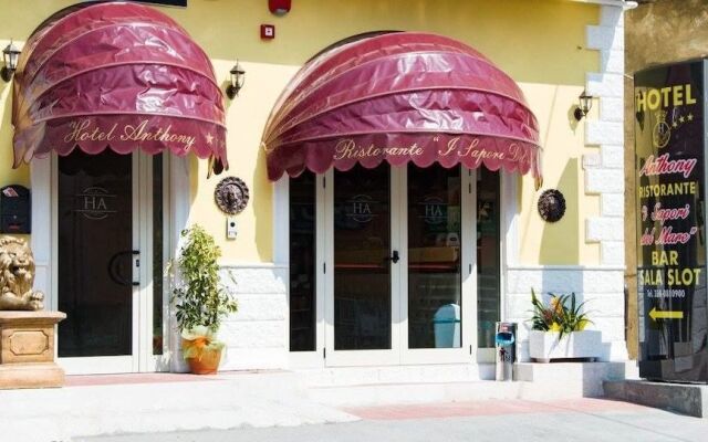 Hotel Anthony