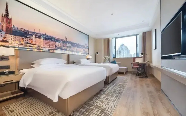 Vienna International Hotel (Wanda Plaza, Dadukou, Chongqing)