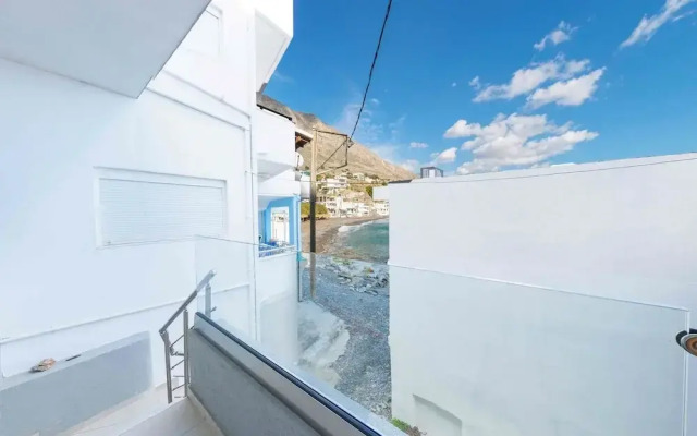 Paradise Coast 2 on the Beach