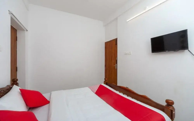 Greenways Residential Homestay By OYO Rooms