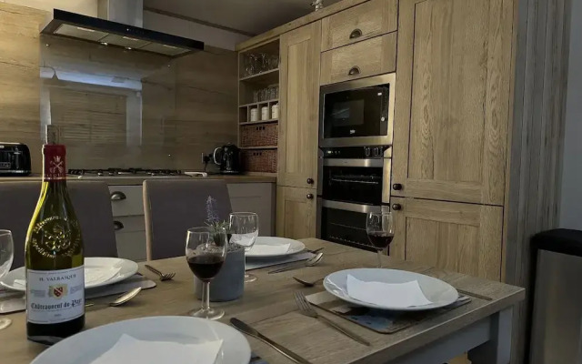 Hopton Lodge Retreat