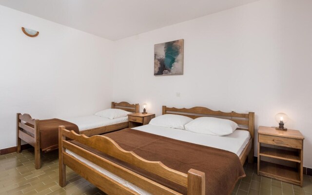 Awesome Apartment in Rab With 2 Bedrooms and Wifi