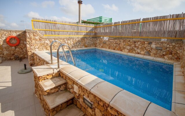 Gozitan Farmhouse With Pool - PP 4