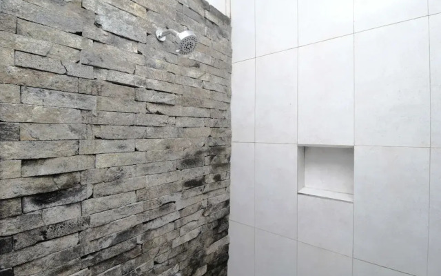 Airy Sanur Bypass Ngurah Rai Gang Merpati 7B Bali