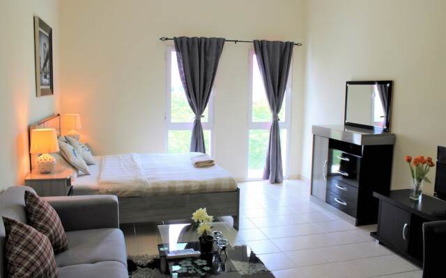 Elegant Studio for rent in Discovery Gardens - GHA