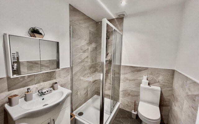Captivating 2-bed Apartment in Liverpool