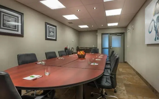 Timber Ridge Inn and Suites