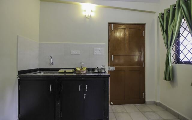 OYO Home 1134 Studio Riverside 1BHK Siolim