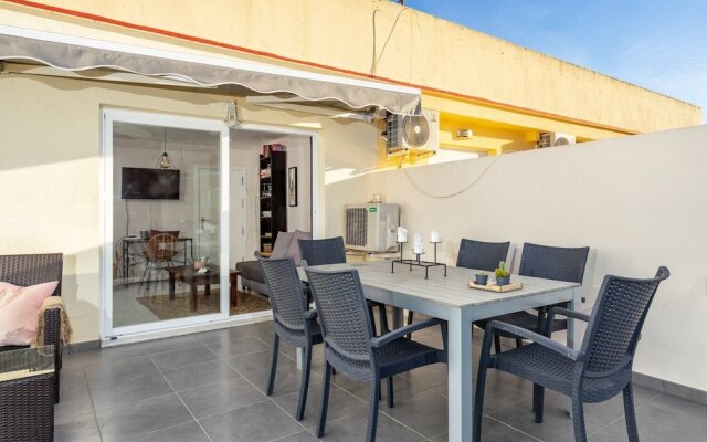 Beachside Penthouse in Los Boliches Ref 126