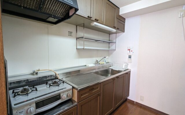 Pravafor Josai Apartment