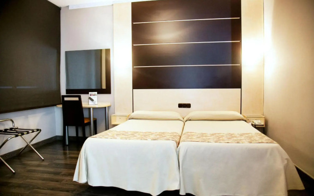 Universal Hotel