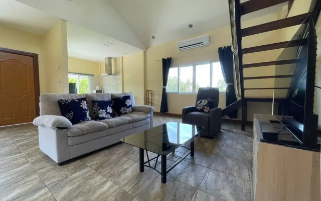 Quiet 2 bedroom house in Rawai