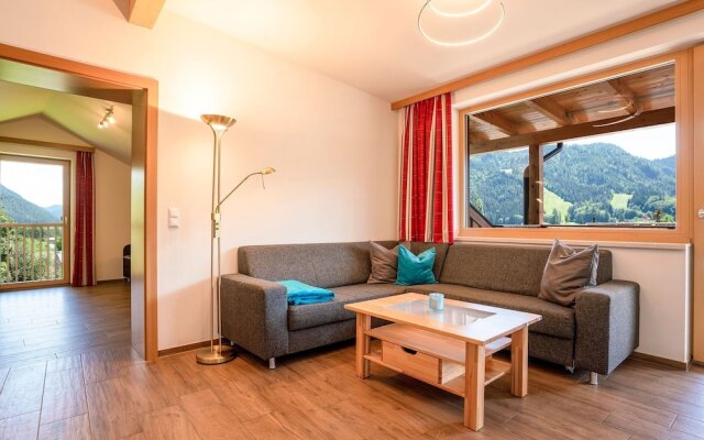 Sunlit Apartment near Ski Area in Weissensee