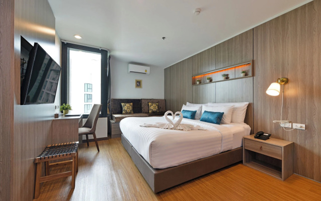 StayAt Bedever Bangkok Hotel