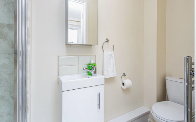 Blackberry - Stylish Self-contained Flats in Soton City Centre