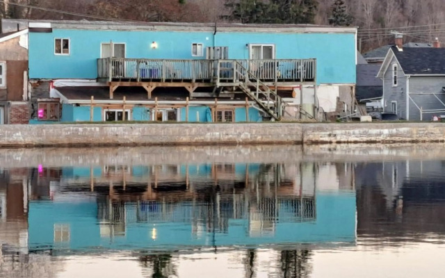 Campbellford Studio Apt 4