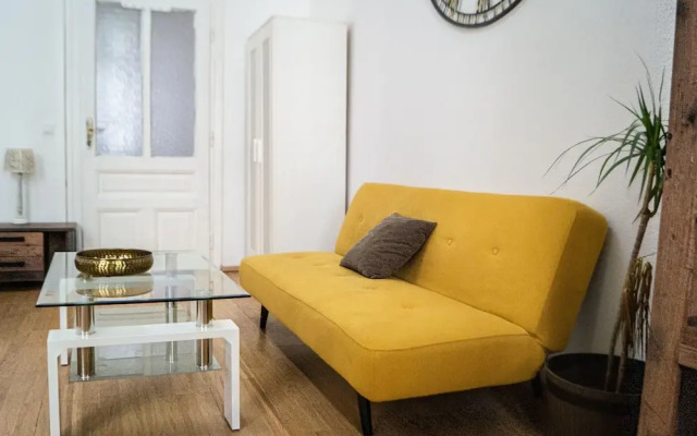 Vibrant Apartment Near Downtown