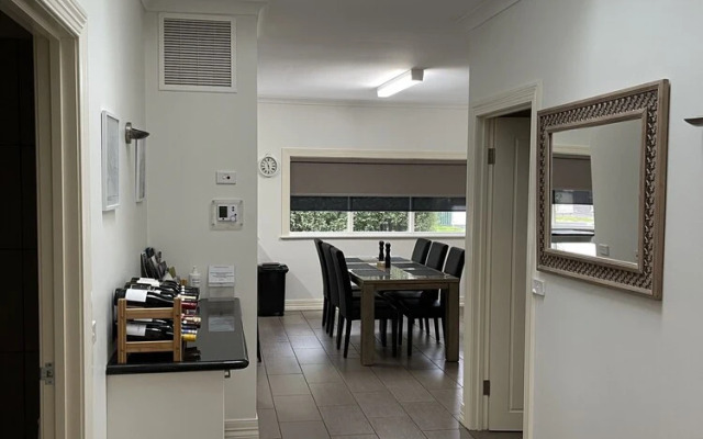 Austral Place 88 via Merri River