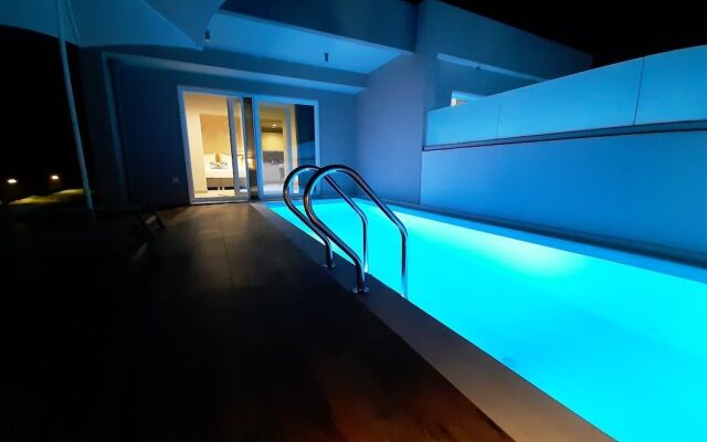Sarpidon Suites