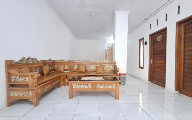 OYO 3006 Falisha Homestay Syariah