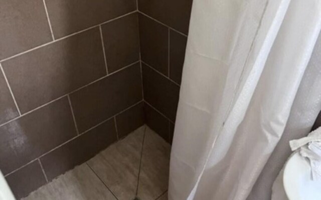 Inviting 1-bed Apartment in Ilford