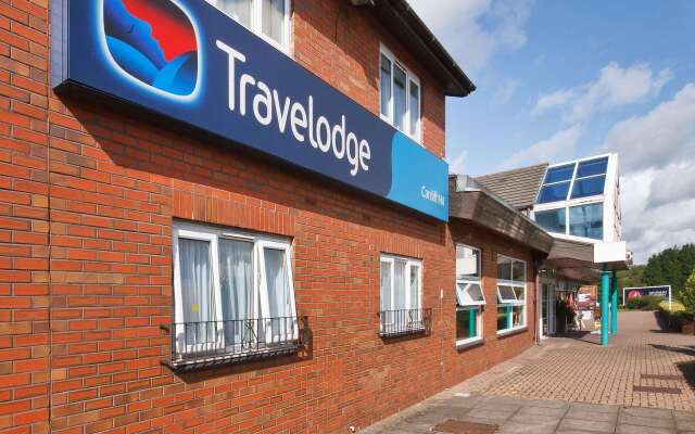 Travelodge Cardiff M4