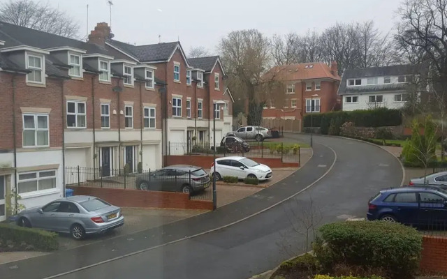 The Worsley Exclusive 2 Bed Apartment W