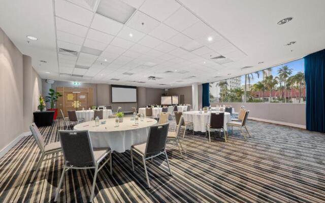 Crowne Plaza Surfers Paradise by IHG