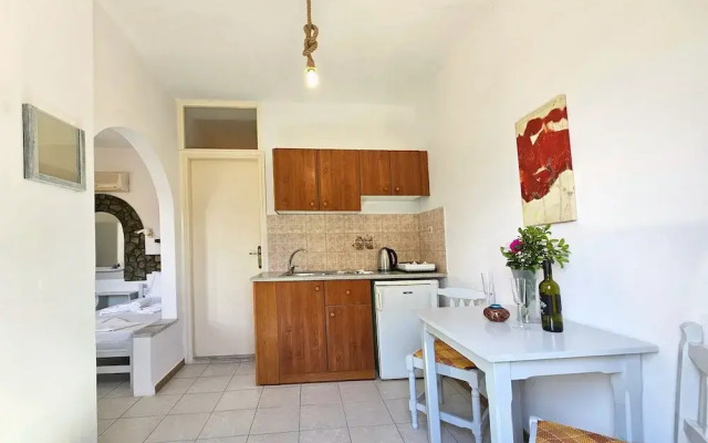 Pavlis Studios Ormos