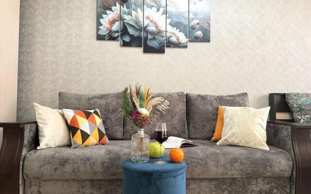 Апартаменты на улице Красных Партизан 1/4 к12