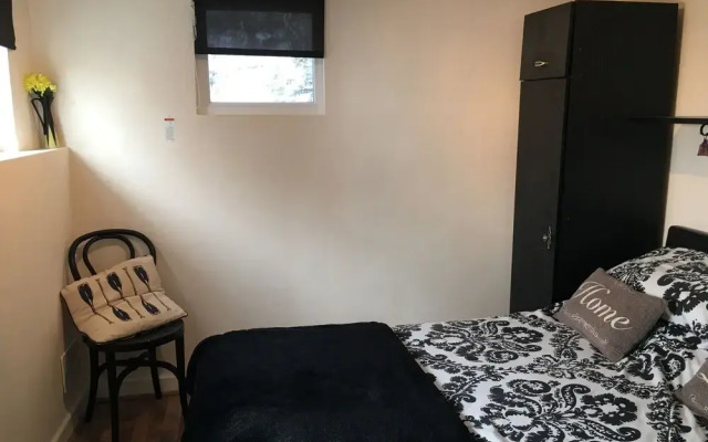 Homely 2- bed Apartment -ground Floor-sleeps 4