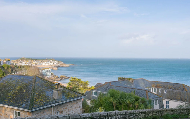 Godrevy Shepherds Hut