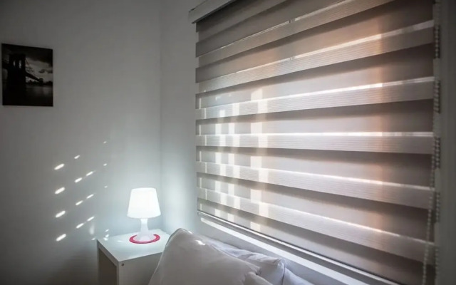 Cosy 2Bed in Madrid weasy Airport access